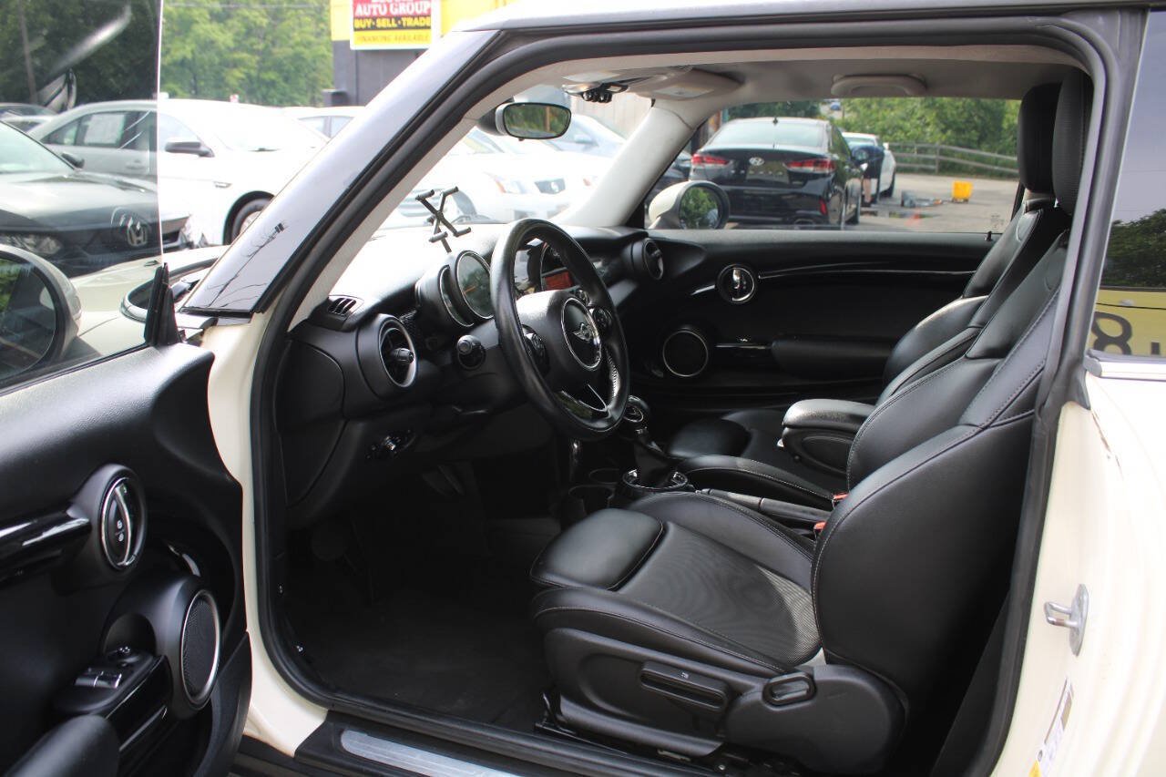 Used 2015 MINI Cooper S FWD image 22