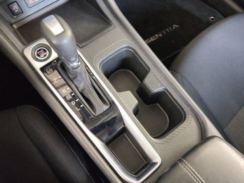 Used 2024 Nissan Sentra SV image 26