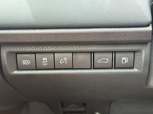 Used 2026 Toyota Camry XSE FWD image 34