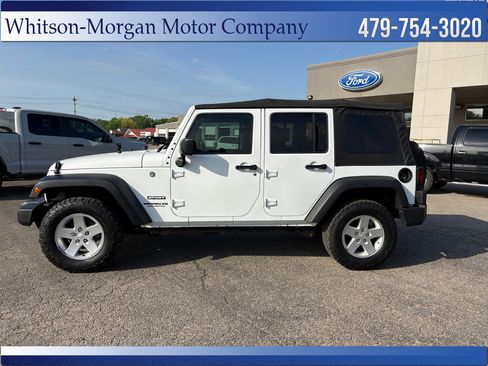 Used 2016 Jeep Wrangler Unlimited Sport w/ Quick Order Package 24S AWD/4WD image 8