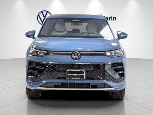 New 2026 Volkswagen Tiguan SEL R-Line AWD/4WD image 8