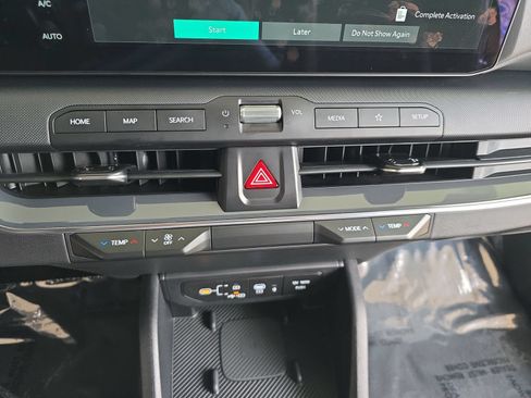 Used 2025 Kia K4 EX FWD image 21