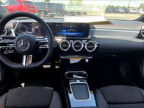 New 2025 Mercedes-Benz CLA 250 image 7