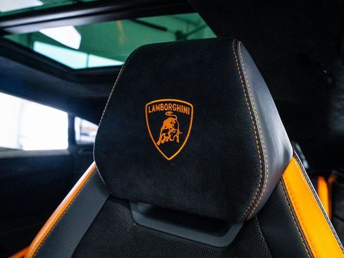 Used 2023 Lamborghini Urus Performante image 45
