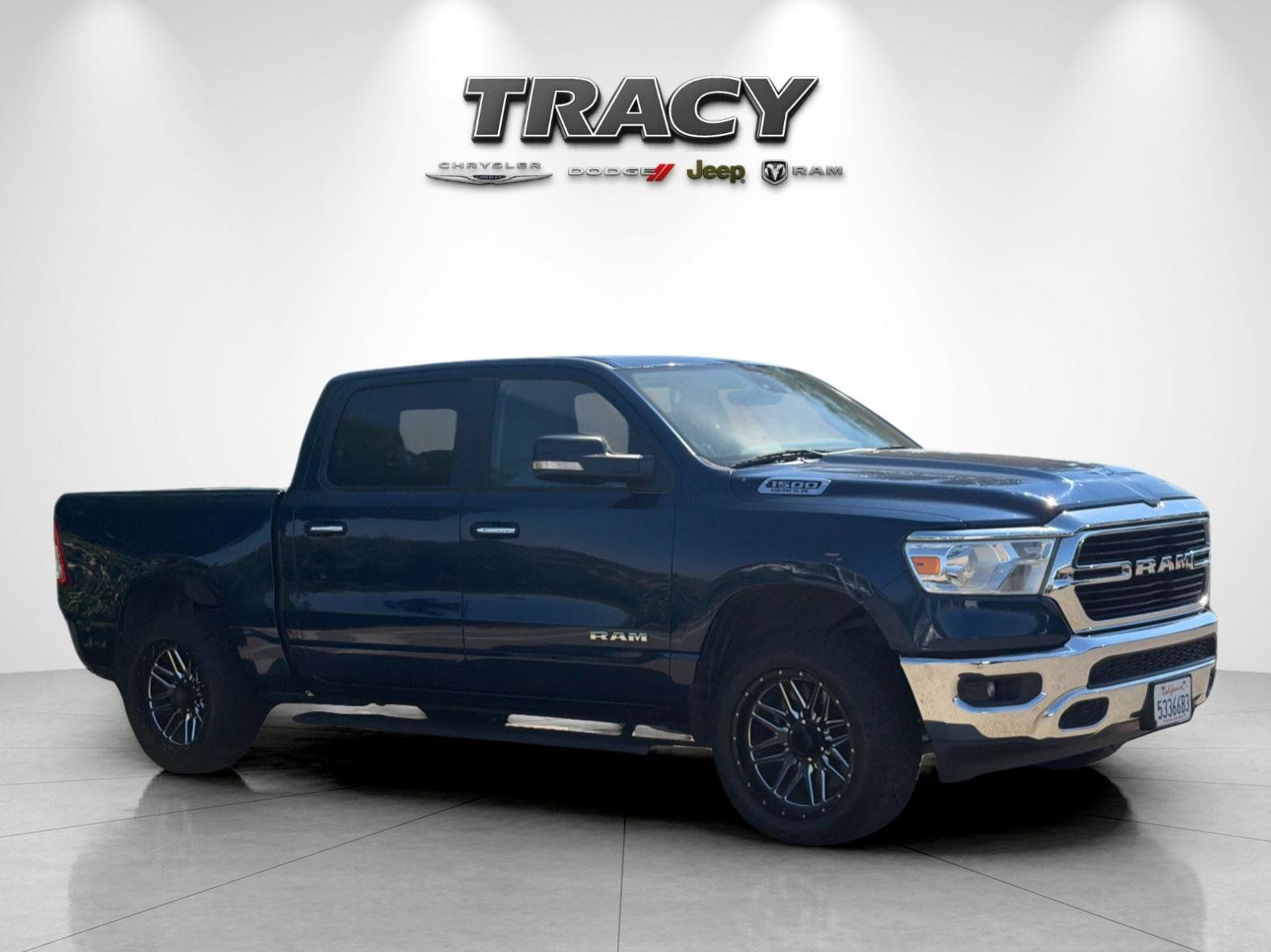Used 2020 RAM 1500 Big Horn AWD/4WD image 2