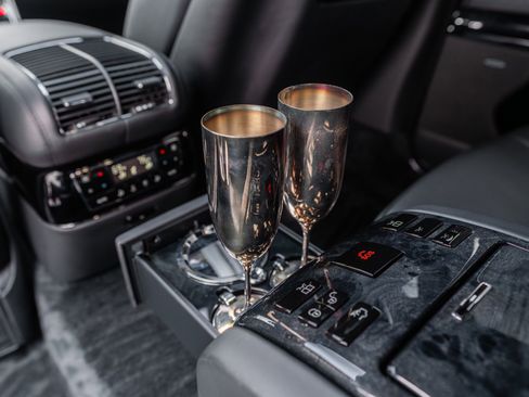 Used 2009 Maybach 57 S image 35