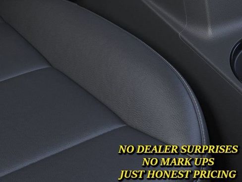 New 2026 Chevrolet Colorado Trail Boss AWD/4WD image 21