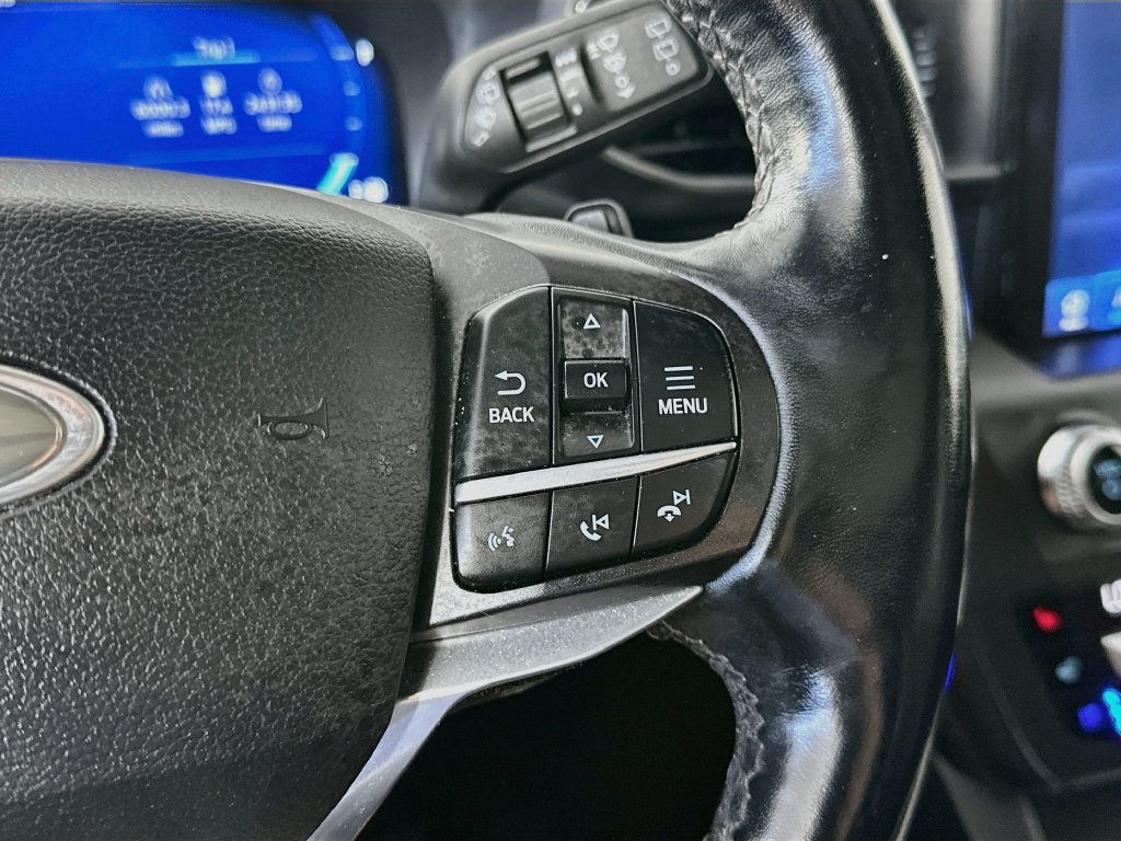 Used 2020 Ford Explorer Platinum w/ Premium Technology Package AWD/4WD image 26