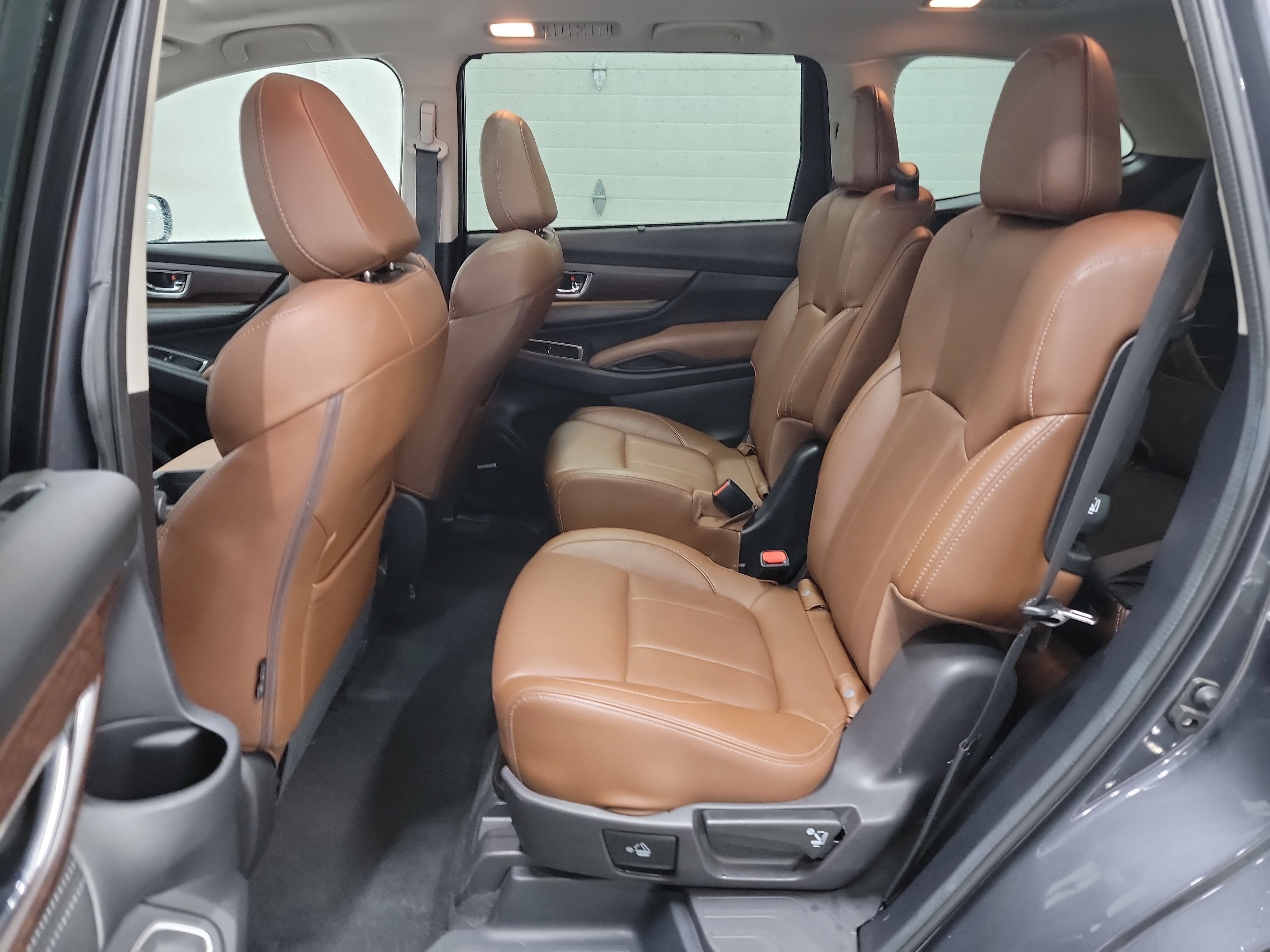 Used 2023 Subaru Ascent Touring AWD/4WD image 28