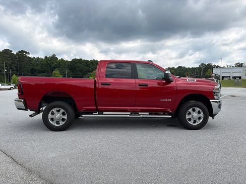 Used 2026 RAM 2500 Big Horn AWD/4WD image 8
