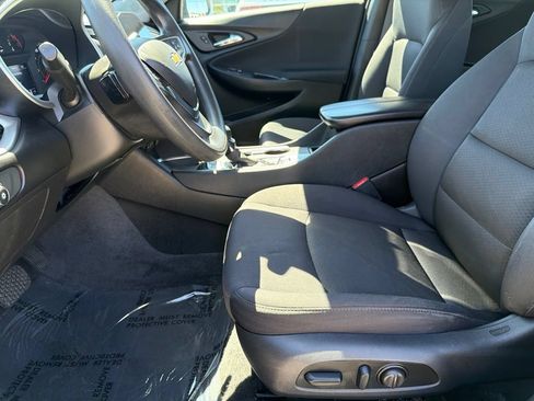 Used 2024 Chevrolet Malibu LT FWD image 26