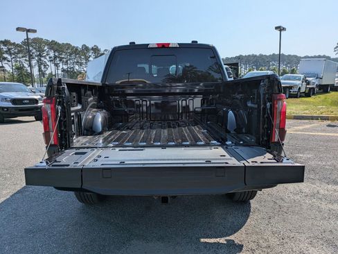 Certified 2025 Ford F150 Platinum w/ Equipment Group 702A High AWD/4WD image 5