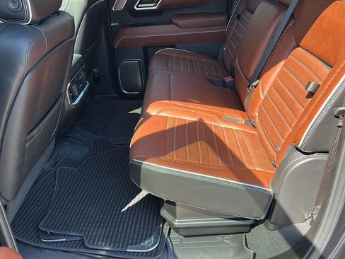 Used 2023 GMC Sierra 1500 Denali Ultimate AWD/4WD image 29