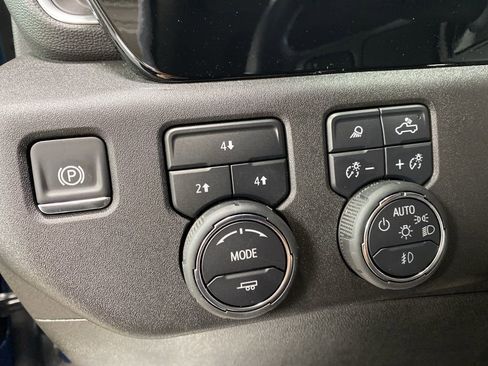 Used 2025 Chevrolet Silverado 3500 LT w/ All Star Edition image 11