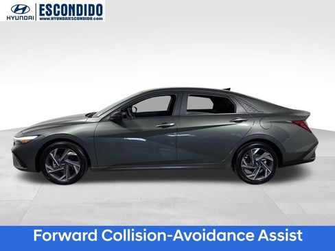 Certified 2025 Hyundai Elantra Sport image 2