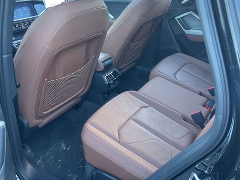 Used 2020 Audi Q3 2.0T Premium w/ Convenience Package image 12