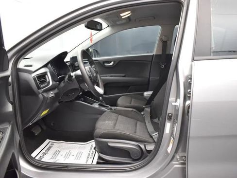 Used 2023 Kia Rio S image 14
