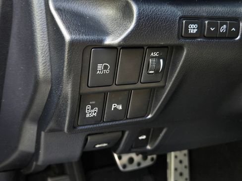 Used 2019 Lexus IS 300 F Sport w/ F Sport Package RWD image 19
