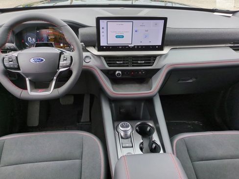 New 2026 Ford Explorer ST RWD image 15