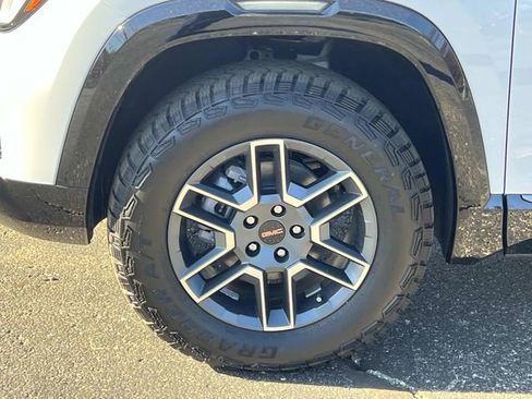 New 2026 GMC Terrain AT4 w/ Convenience Package III image 10