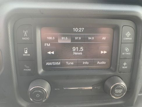 Used 2018 Jeep Wrangler Unlimited Sport S image 16