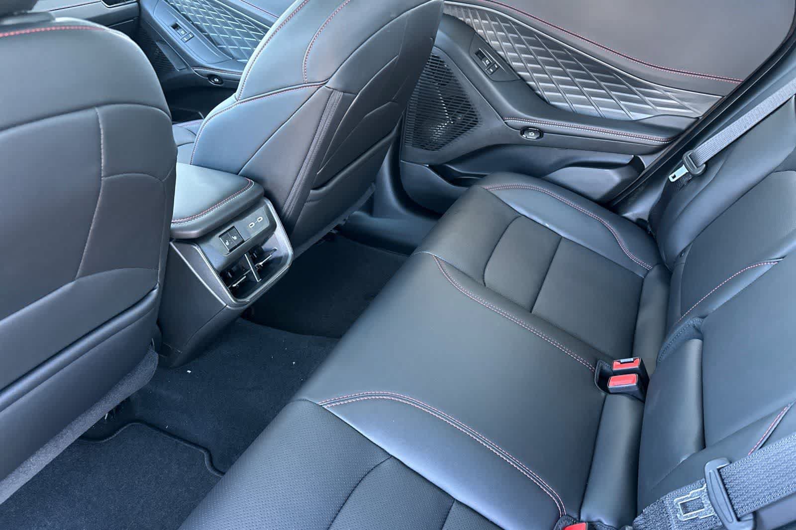 New 2026 Dodge Charger R/T AWD/4WD image 4