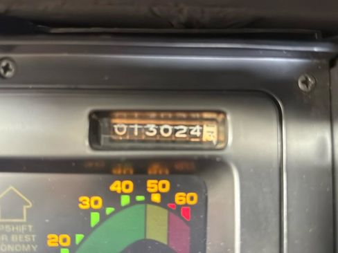 Used 1986 Chevrolet Corvette CONVERTIBLE image 16