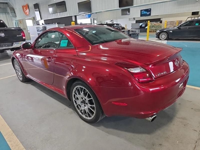 Used 2006 Lexus SC 430 Convertible RWD image 2