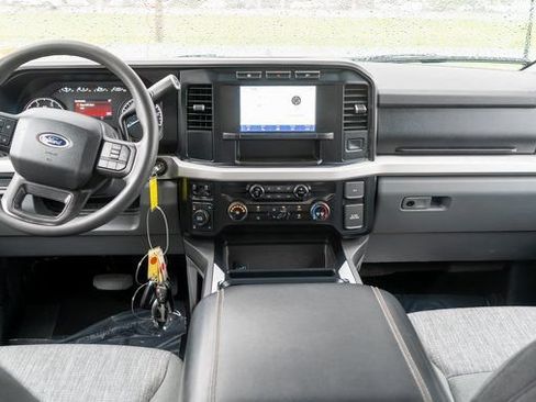 Used 2023 Ford F250 XLT AWD/4WD image 12
