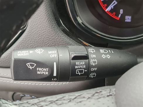 Certified 2023 Dodge Durango SXT Launch Edition w/ SXT Blacktop Group image 34