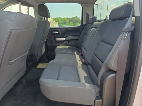 Used 2018 Chevrolet Silverado 1500 LT w/ All Star Edition AWD/4WD image 11