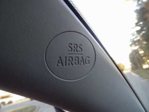 Used 2023 Toyota Tacoma SR image 32