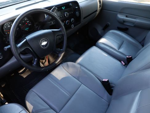Used 2007 Chevrolet Silverado 1500 W/T image 4