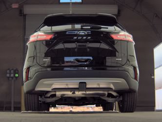 Used 2024 Ford Edge SEL w/ Convenience Package AWD/4WD image 7