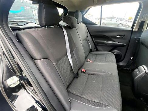 Certified 2021 Nissan Kicks SV image 19