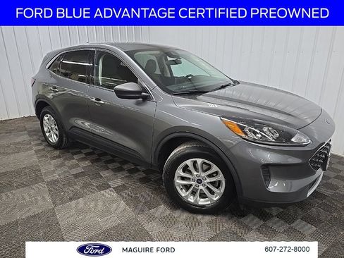 Certified 2022 Ford Escape SE w/ Cold Weather Package AWD/4WD image 9
