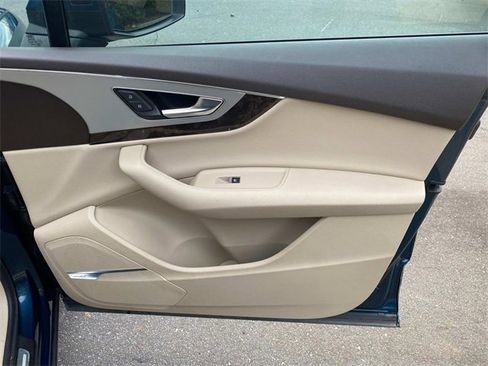 Used 2019 Audi Q7 2.0T Premium Plus w/ Premium Plus Package image 38