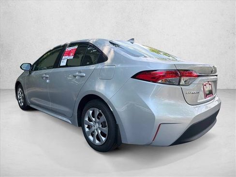 New 2026 Toyota Corolla LE FWD image 5