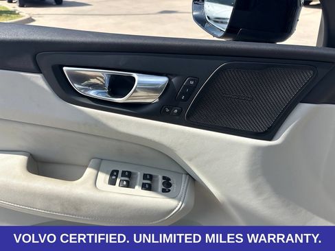 Certified 2026 Volvo XC60 B5 Ultra AWD/4WD image 16