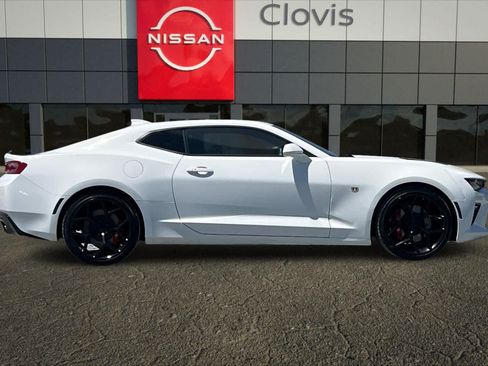 Used 2016 Chevrolet Camaro SS RWD image 9