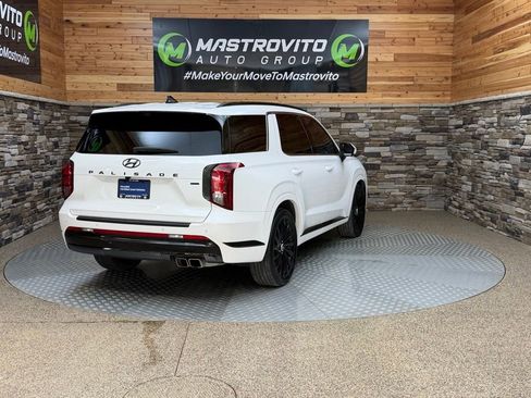 Used 2024 Hyundai Palisade Calligraphy image 9