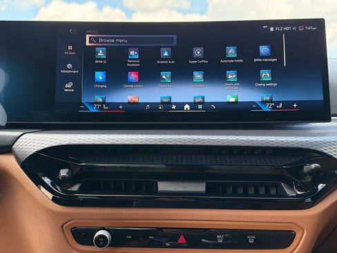 Used 2025 BMW i4 eDrive40 w/ Parking Assistance Package image 30