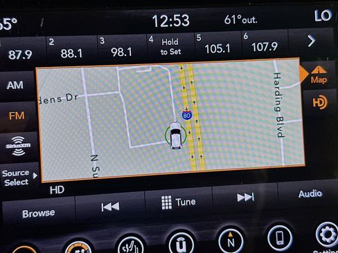 Used 2020 Jeep Grand Cherokee Laredo w/ Laredo X Package image 22