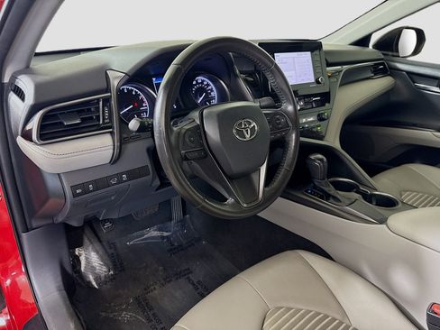 Used 2021 Toyota Camry SE image 22