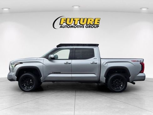Used 2022 Toyota Tundra Limited w/ TRD Off-Road Package AWD/4WD image 9