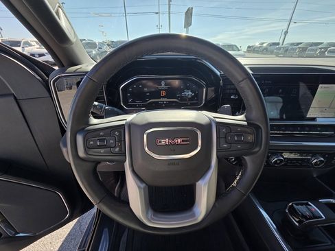 Used 2023 GMC Sierra 1500 SLT w/ SLT Premium Plus Package image 10
