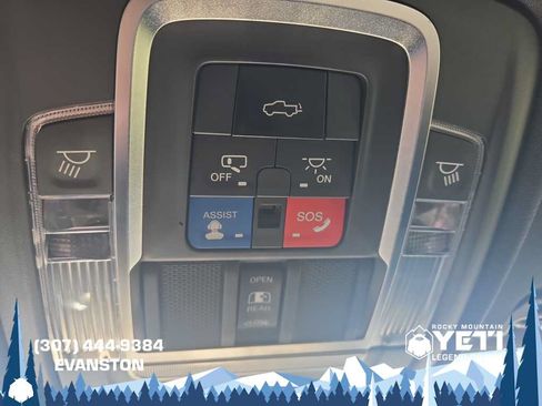 Used 2019 RAM 2500 Limited AWD/4WD image 30