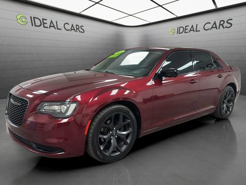 Used 2021 Chrysler 300 Touring w/ Sport Appearance Package RWD image 1