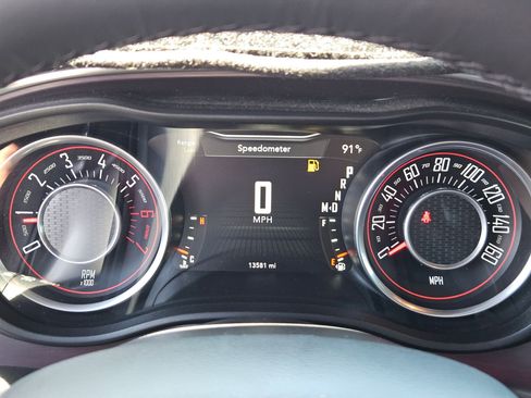 Used 2016 Dodge Challenger R/T RWD image 14