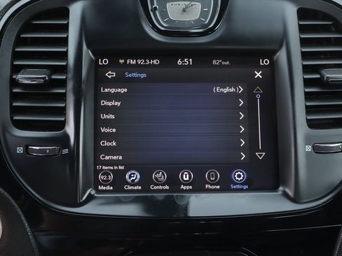 Used 2020 Chrysler 300 S image 31